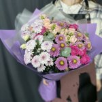 Сборный букет &laquo;Радость Виолы&raquo;