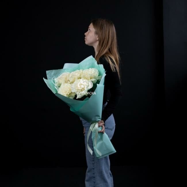 Букет с французскими розами &laquo;Ароматная мелодия&raquo;