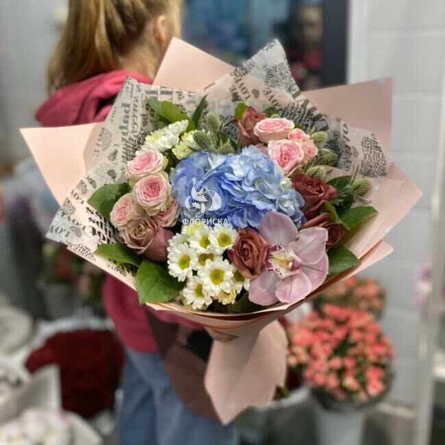 Сборный букет &laquo;Прямо в сердце&raquo;