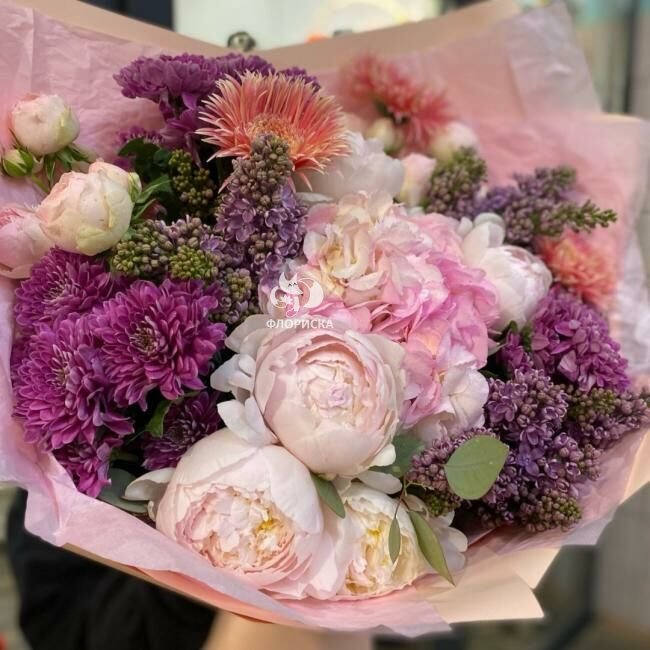 Сборный букет &laquo;Весеннее очарование&raquo;