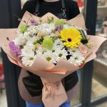 Сборный букет &laquo;Святой день&raquo;