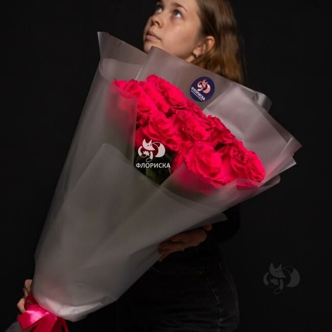 Букет из розовых роз 60 см &laquo;Сияющая любовь&raquo;