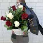 Цветочная композиция  &laquo;С любовью и скорбью&raquo;
