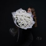 Букет с хризантемами &laquo;Искренние чувства&raquo;