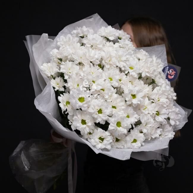 Букет с хризантемами &laquo;Искренние чувства&raquo;