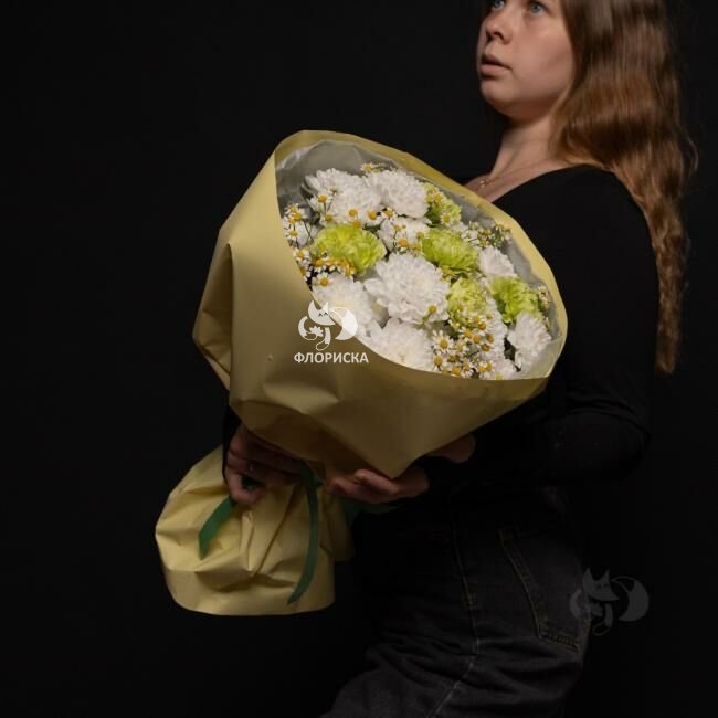 Сборный букет  &laquo;Летний свет&raquo;