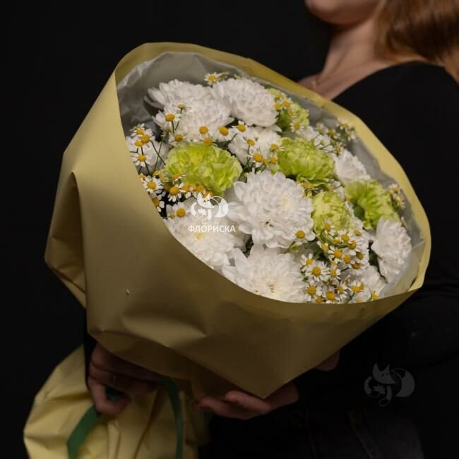 Сборный букет  &laquo;Летний свет&raquo;