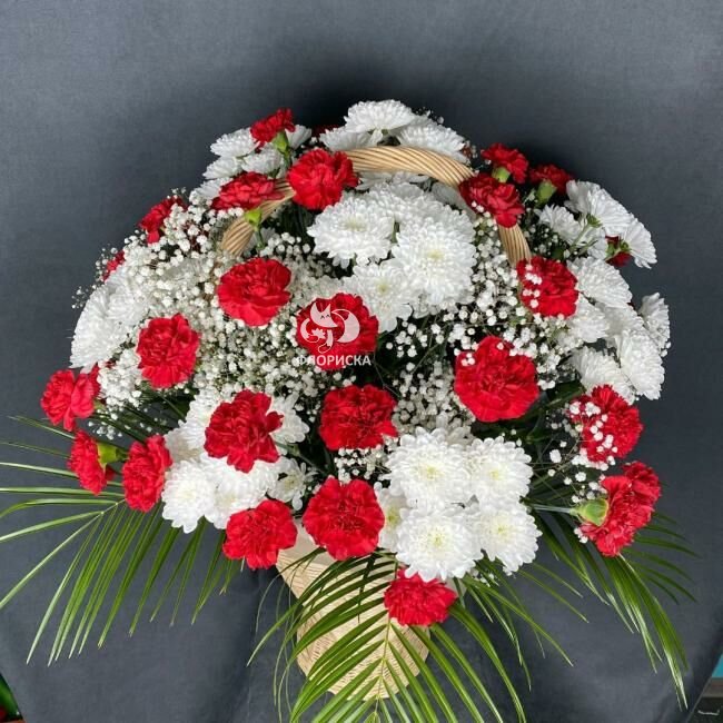Цветочная композиция  &laquo;Прощание&raquo;