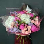 Сборный букет &laquo;Фуксия&raquo;