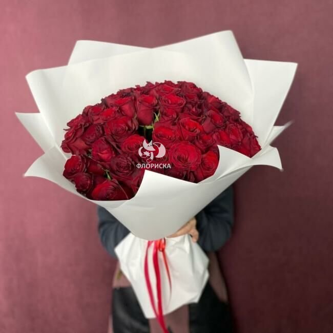 Букет из 51 красной розы &laquo;Чарующий&raquo;