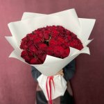 Букет из 51 красной розы &laquo;Чарующий&raquo;