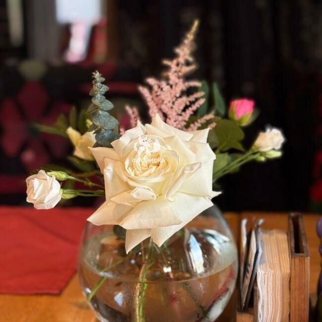 Свадебная композиция  &laquo;Любовь&raquo;