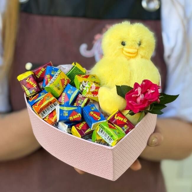 Комбо-предложение &laquo;Любовь это...&raquo;