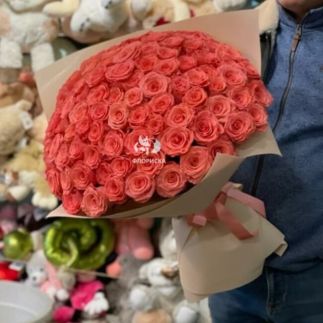 Букет с розами &laquo;Грандиозный&raquo;