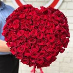 Букет из красных роз сердце &laquo;Страстное пламя&raquo;