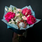 Цветочная подписка &laquo;Серебряный&raquo;