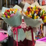 Два букета из 51 тюльпана &laquo;Цветной&raquo;