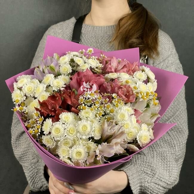 Сборный букет &laquo;Милашкина радость&raquo;