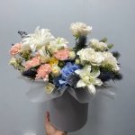 Цветы в коробке  &laquo;Любимая и нежная&raquo;