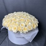 101 Роза в коробке &laquo;Единственной&raquo;