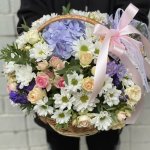 Цветы в корзине &laquo;Леди Роуз&raquo;