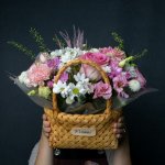 Цветы в корзине &laquo;Всплеск чувств&raquo;