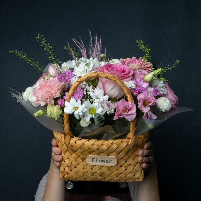 Цветы в корзине &laquo;Всплеск чувств&raquo;