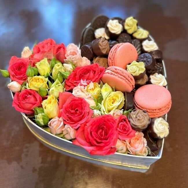 Сладкая композиция &laquo;Сладкое сердце&raquo;