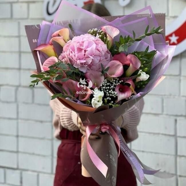 Сборный букет &laquo;Пылкий&raquo;