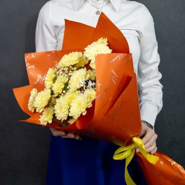 Букет с хризантемами &laquo;Для учителя&raquo;