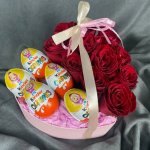 Розы в коробке &laquo;Всплеск&raquo;