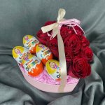 Розы в коробке &laquo;Всплеск&raquo;