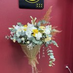 Цветы в вазе  &laquo;Нежное прикосновение&raquo;