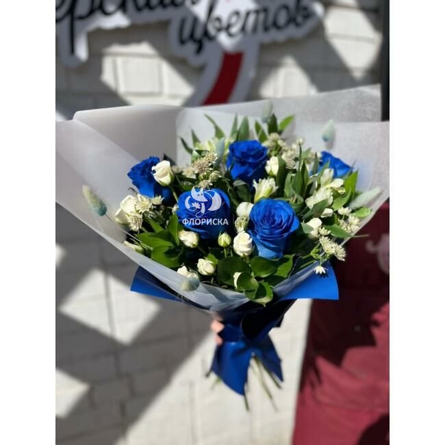 Сборный букет &laquo;Голубое море&raquo;