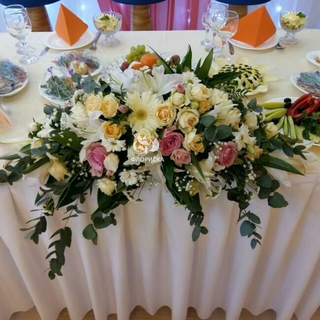 Композиция для свадьбы &laquo;Банкет&raquo;
