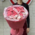 Букет из 25 розовых гвоздик &laquo;Нежный&raquo;