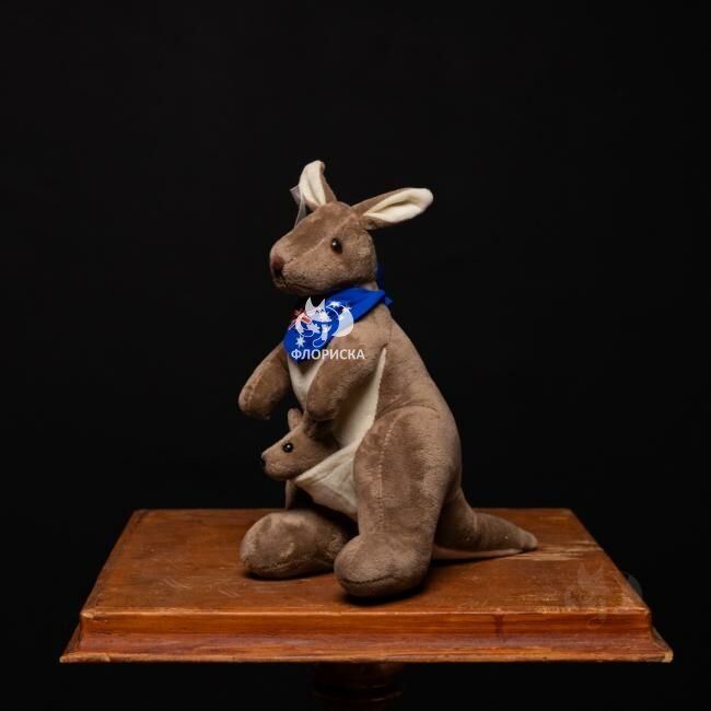 Мягкая игрушка &laquo;Кенгуру&raquo;