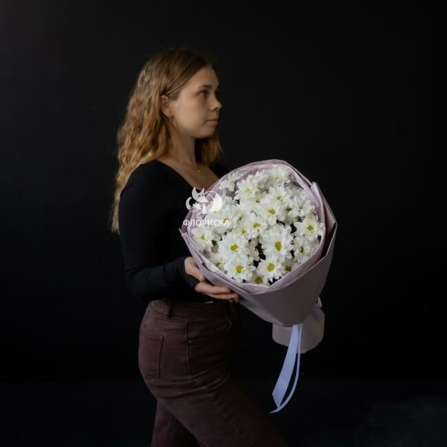 Букет с хризантемами &laquo;Мелодия любви&raquo;