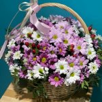 Цветы в корзине &laquo;Милашка ромашка&raquo;