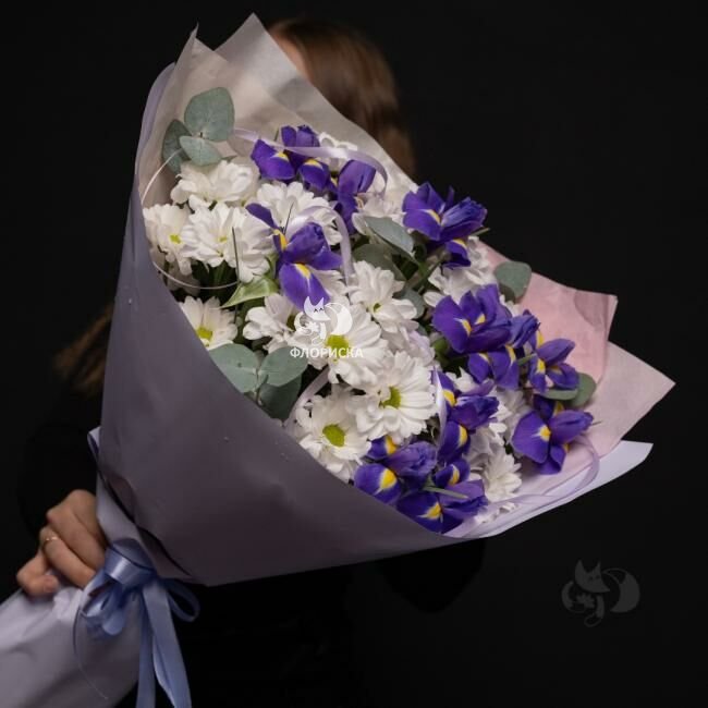 Сборный букет &laquo;Анютины глазки&raquo;